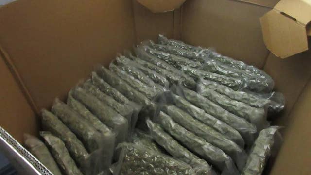 Border agents seize over 1 ton of marijuana at U.S.-Canada border