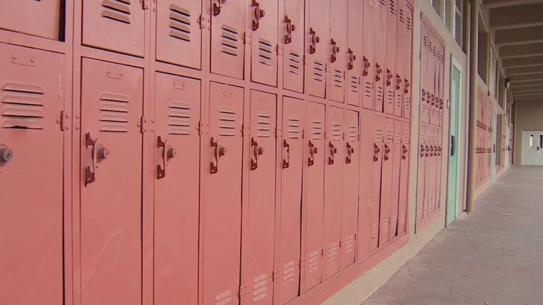 Woman accused of posing as NYC high school student for weeks