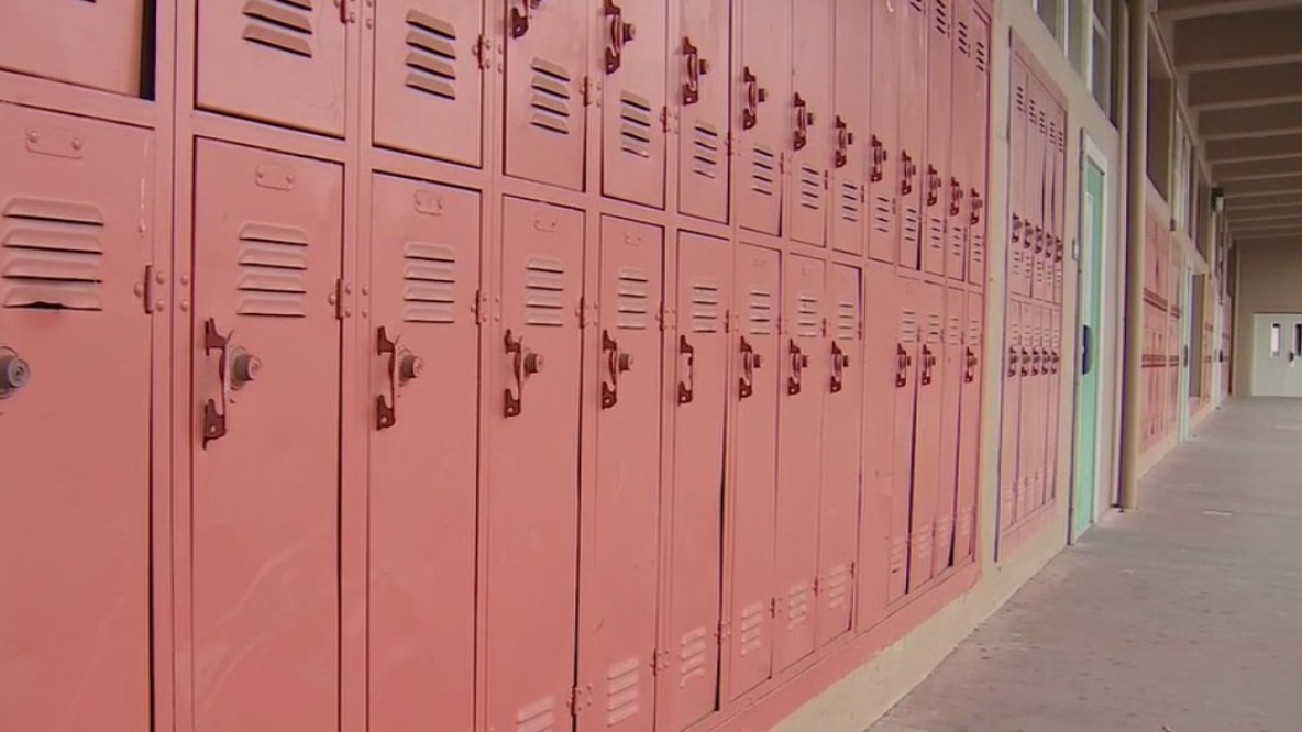 Woman accused of posing as NYC high school student for weeks
