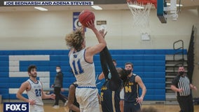 Yeshiva basketball players revel in their winning streak