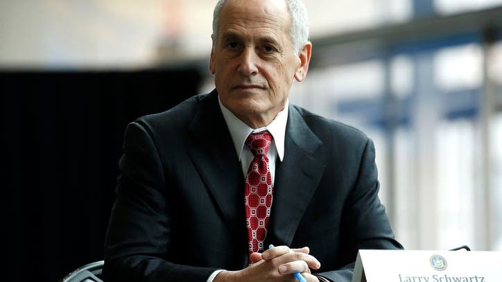 Report: Cuomo's 'vaccine czar' called state officials to assess support amid allegations - Vimarsana News