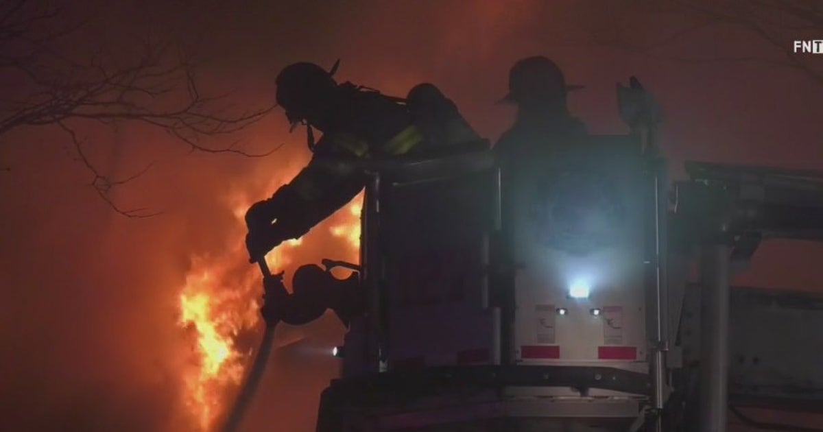 FDNY firefighters trapped, hurt in burning building collapse | FOX 5 ...