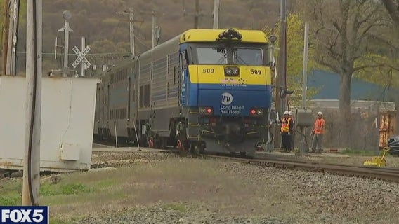 LIRR will test battery-powered rail cars; seeks to eliminate diesel