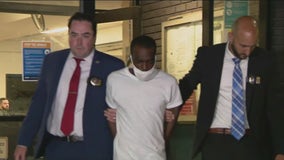 Alleged Times Square gunman returns to NYC to face charges