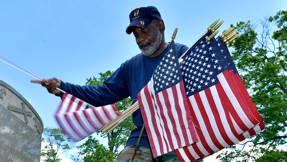 Veterans return to Memorial Day traditions as pandemic eases