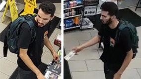 Man uses $1 bill to rob NYC store