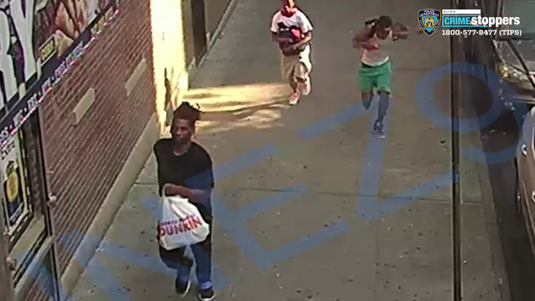 12-year-old girl, man injured in Bronx shooting