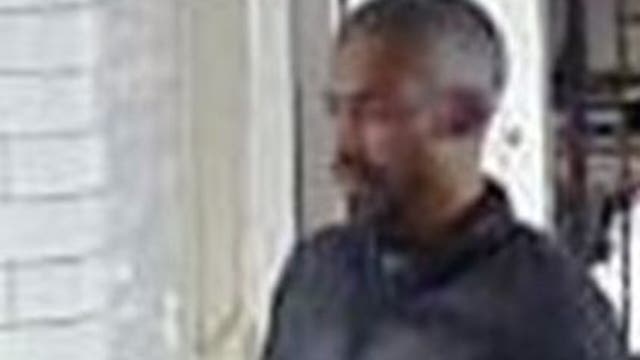 Asian woman assaulted with walking cane inside Manhattan subway station