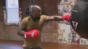 New Yorkers seek stress relief and fitness in the boxing ring
