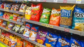 School district bans large snacks, begins searches