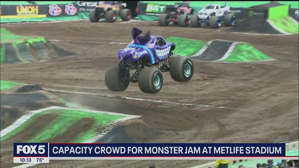 MetLife Stadium hosts first full-capacity event since beginning of pandemic