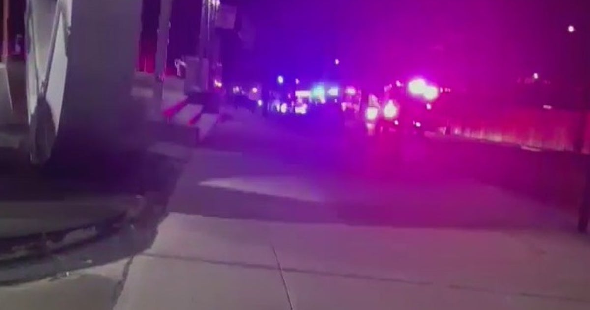 Man killed, woman injured in Queens karaoke bar shooting | FOX 5 New York