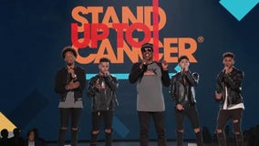 Celebrities ‘Stand Up To Cancer’ in telecast airing August 21