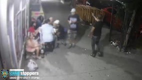 3 bystanders shot in Manhattan gun battle