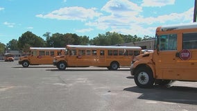 Huntington school bus deal averts crisis