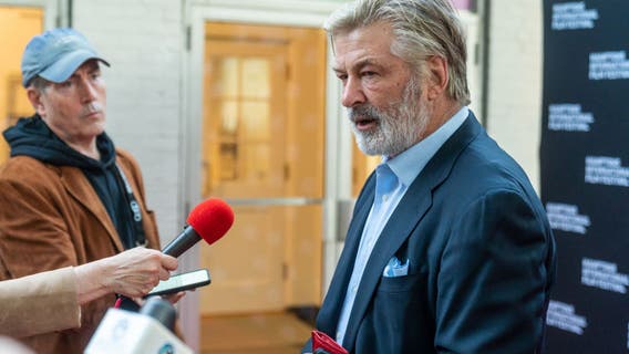 Assistant director told Alec Baldwin gun was 'cold' before movie set shooting