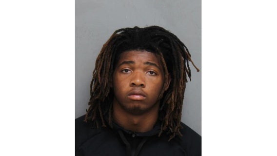 College football player accused of beating Tinder date to death