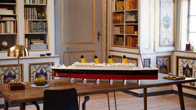 Record 9,090-piece Titanic Lego set hitting shelves in November