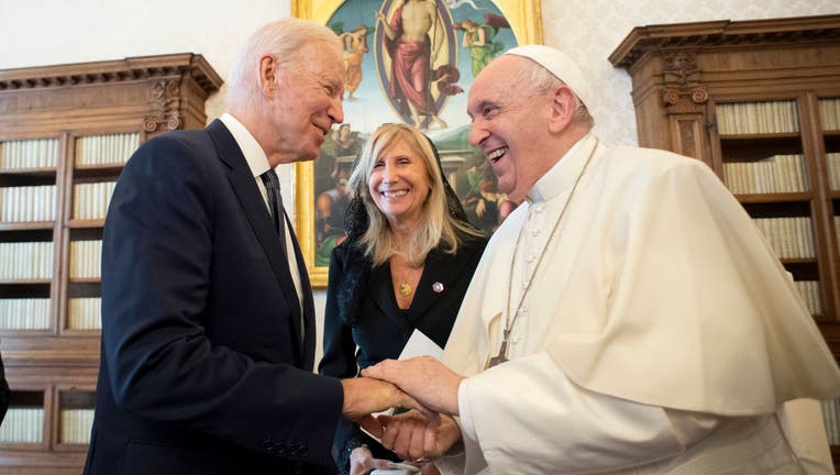c6d95703-US President Biden Arrives At Vatican To Meet Pope Francis