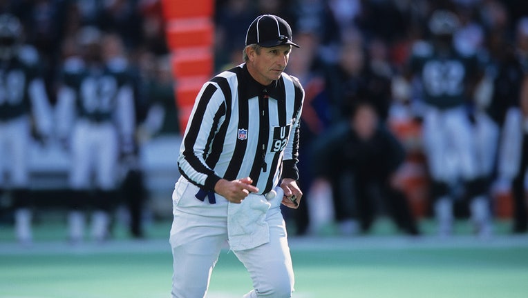 National Football League umpire Carl Madsen pursues the play during a game between the Washington Redskins and Philadelphia Eagles at Veterans Stadium on October 8, 2000 in Philadelphia, Pennsylvania. (Photo by George Gojkovich/Getty Images)