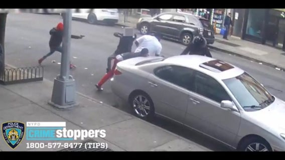 VIDEO: 2 injured after brazen daytime shooting on Brooklyn street