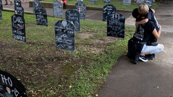 U.S. sees record 100,000 overdose deaths in one year