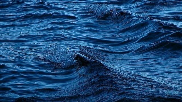 Man dies after diving from boat to catch football in Florida Keys