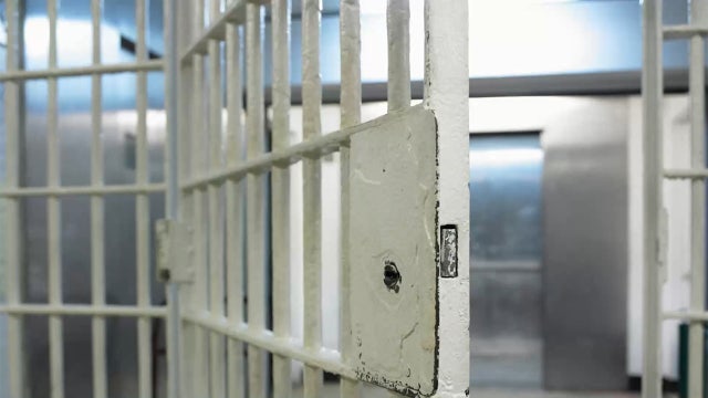 NY jail and prison staff not complying with COVID mandates face suspension