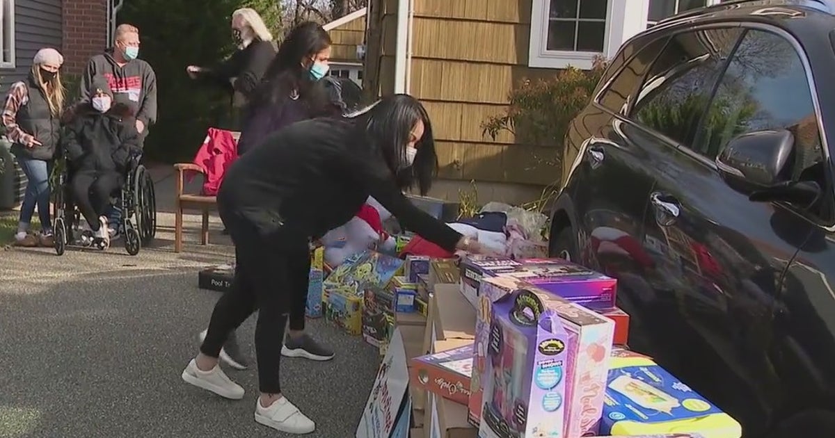 'Toys of Hope' asks for donations to help deliver gifts to kids across Long Island | FOX 5 New York