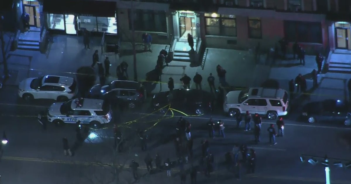 NYC Officers Shot: Gunman dies from wounds, NYPD says | FOX 5 New York