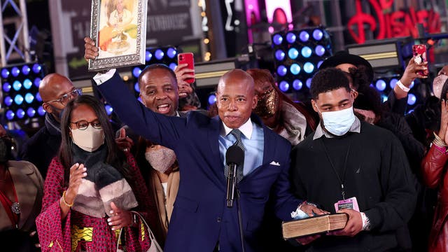 Eric Adams sworn in as New York City mayor after ball drop