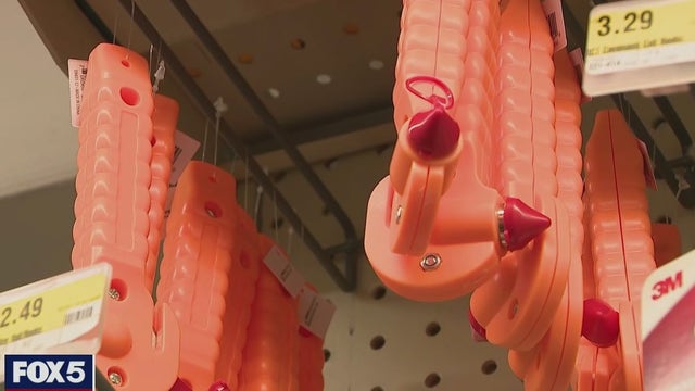 Winter weather safety items to keep in your car