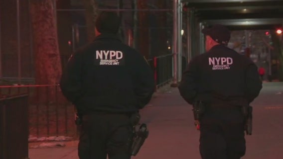 2 teens arrested after NYPD cop shot in Harlem