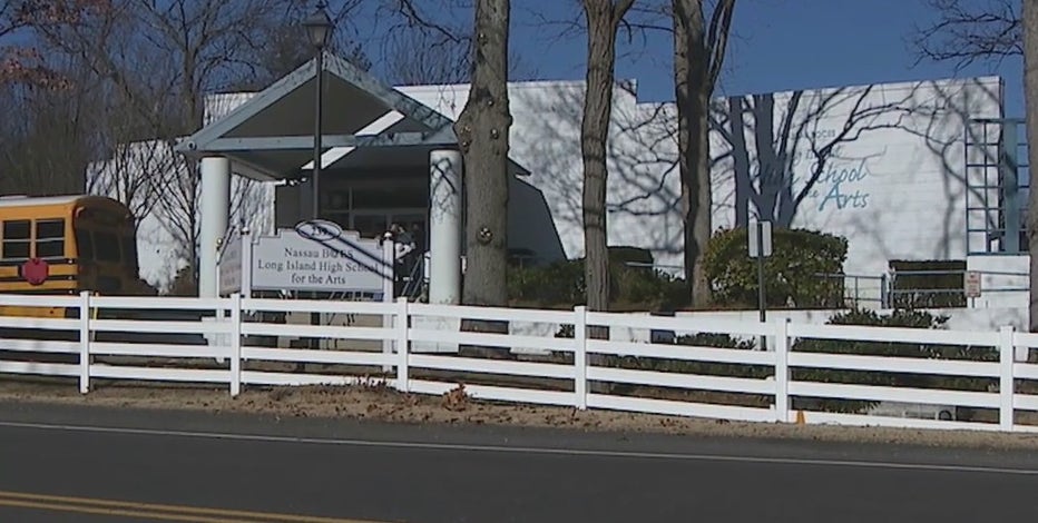 Billy Joel donates to Long Island high school