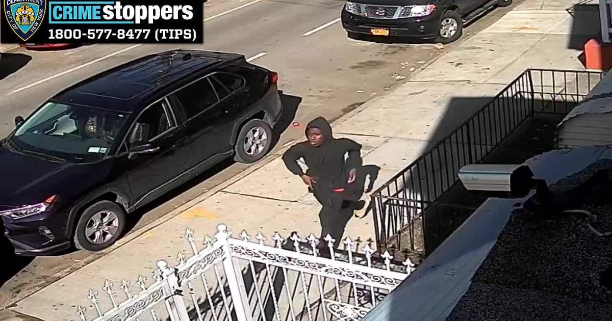 Suspects arrested in stabbings outside Queens school | FOX 5 New York