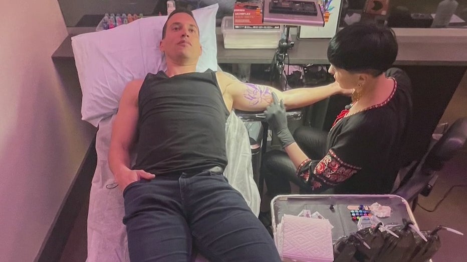 Good Day Wake Up host Dan Bowens got a tattoo at famed Chelsea shop Inked NYC as part of a fundraiser for Razom, a non-profit providing emergency humanitarian support to Ukrainian refugees.