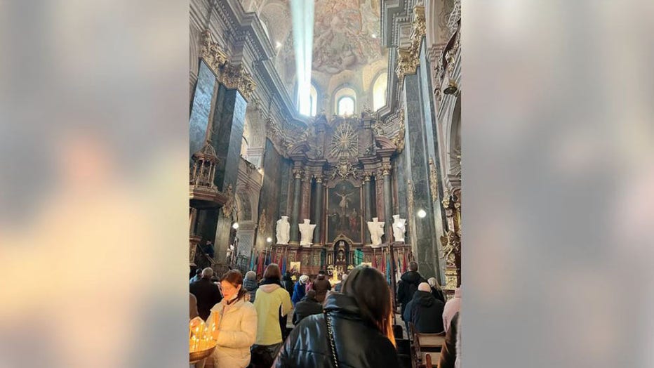 Prayer-worship-in-church-in-Ukraine.jpg