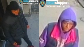 Robbers hold up three Manhattan stores at gunpoint: NYPD