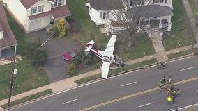 Small plane crashes into front yard of NJ house