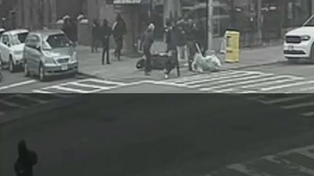 Mob stabs 16-year-old boy during robbery on Queens street corner