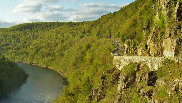 Eagles Nest (Daniel Case via Wikimedia Commons)