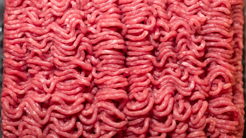 Organic ground beef from the supermarket is in a bowl. Photo: Daniel Karmann/dpa (Photo by Daniel Karmann/picture alliance via Getty Images)