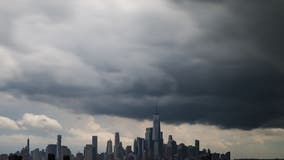 Storms roll into NY area to kick off holiday weekend