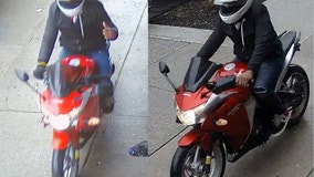 Jewelry thief on motorcycle robs women across NYC