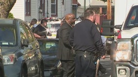 NYPD: Gunman drove to police station, surrendered after killing Queens woman