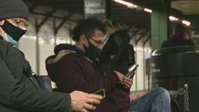 CDC: Keep wearing a mask on planes, trains, mass transit