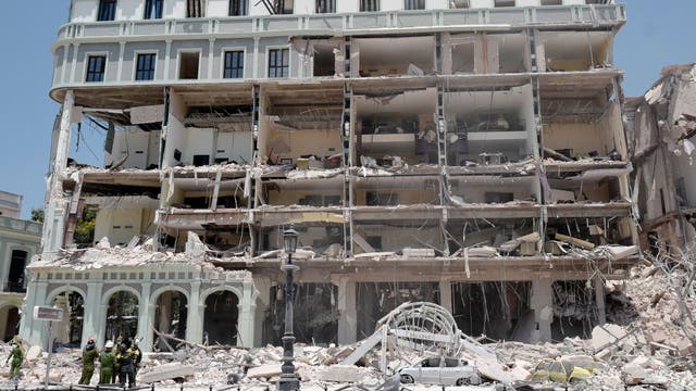 Hotel Saratoga explosion: Rescuers look for victims after blast kills at least 25