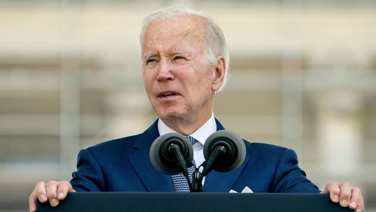 121e2e2b-US-POLITICS-BIDEN