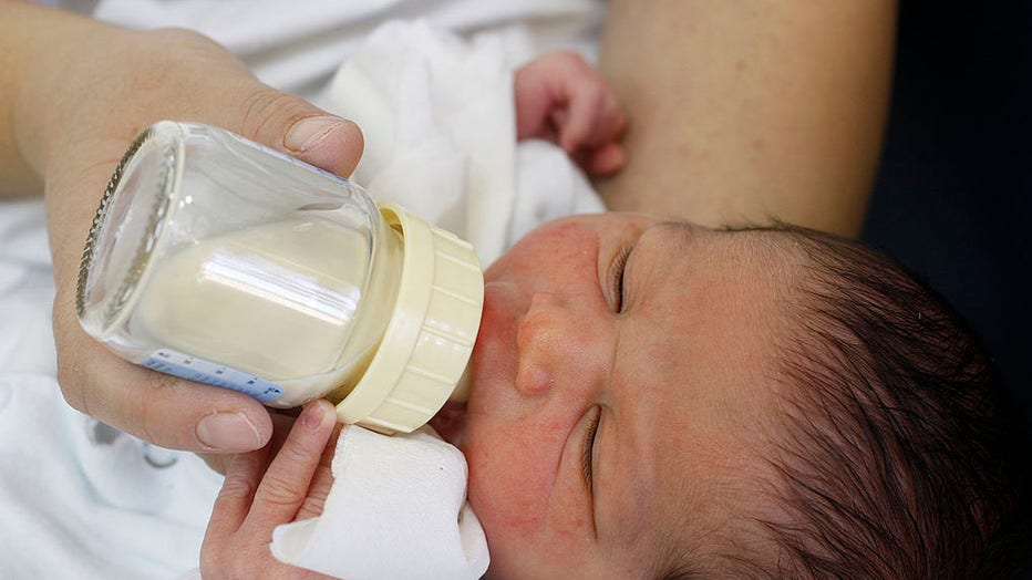 Baby-drinking-out-of-a-bottle.jpg