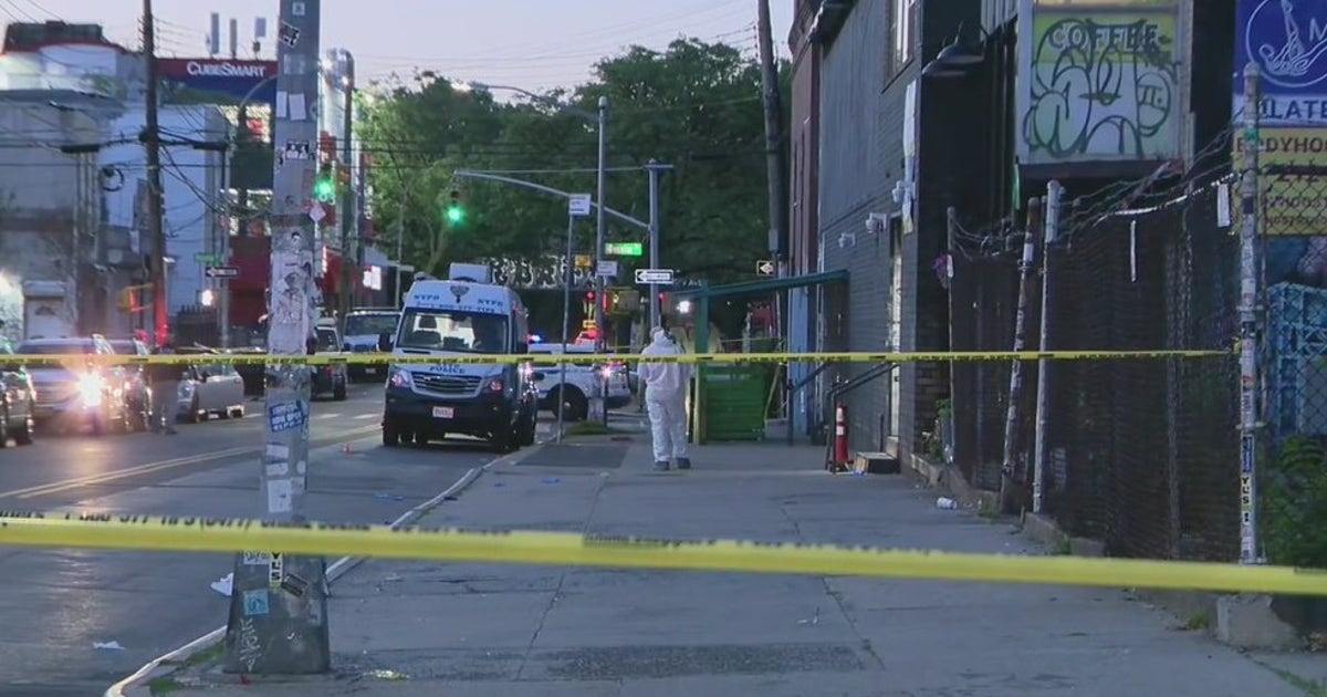 Man shot in head and killed leaving Queens recording studio | FOX 5 New ...